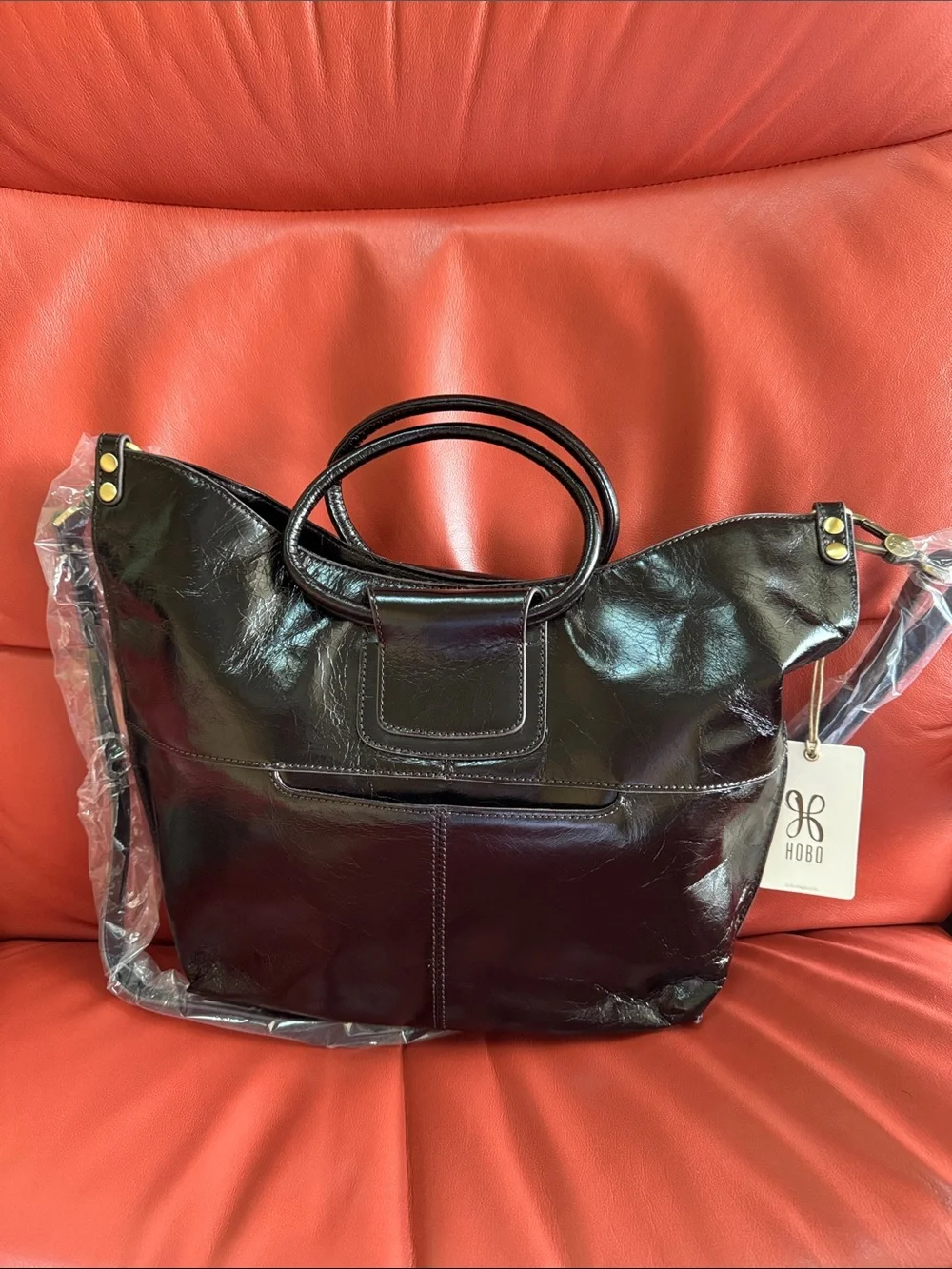 NWT HOBO Polished Black Sheila Tote Bag Purse w/ Crossbody, 100% Genuine Leather